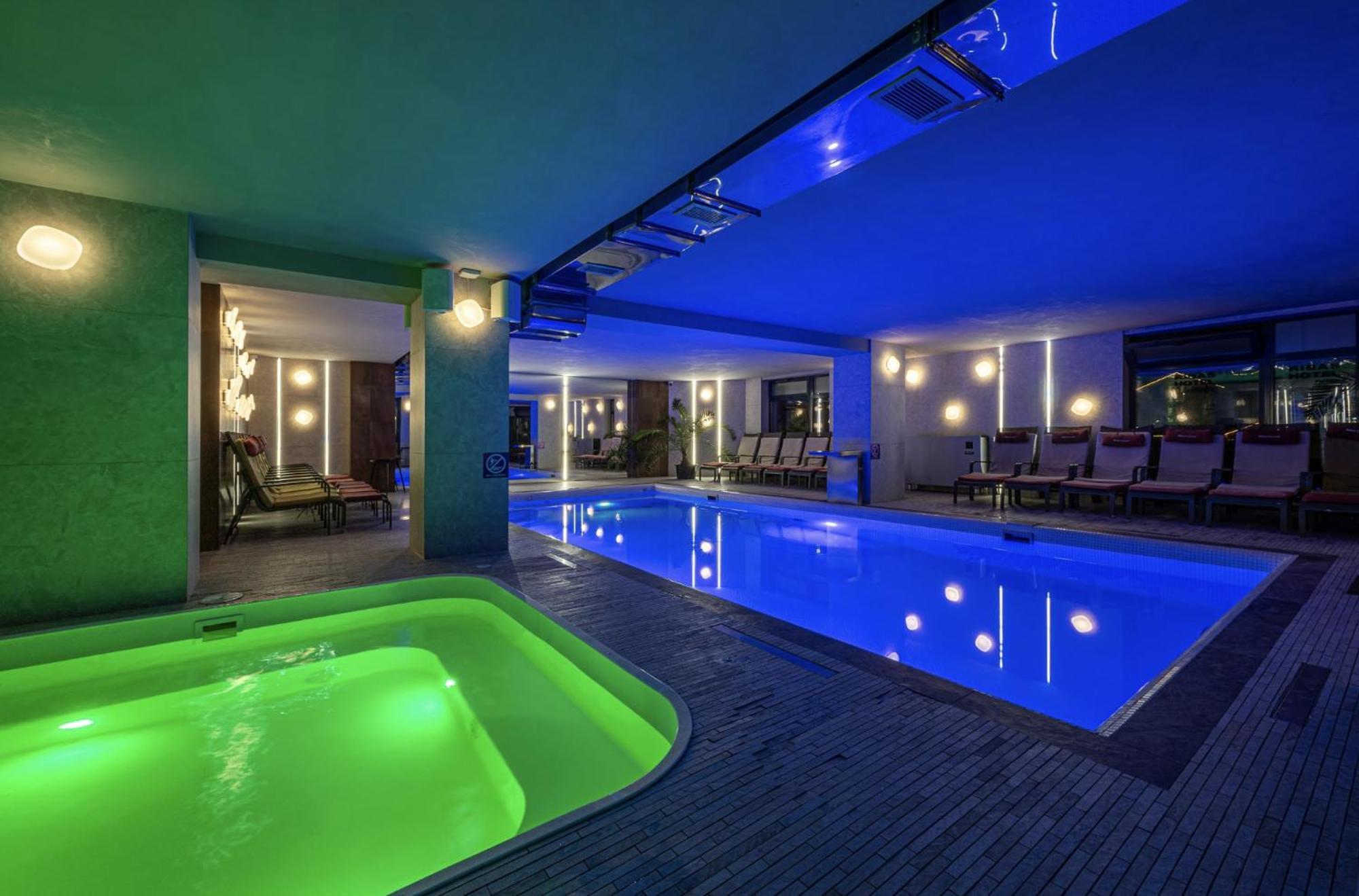 Ribas Karpaty Hotel Bukovel Exterior photo